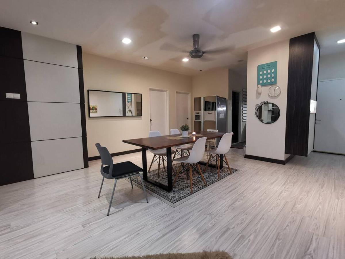 Enarahomes Shah Alam Ngoại thất bức ảnh