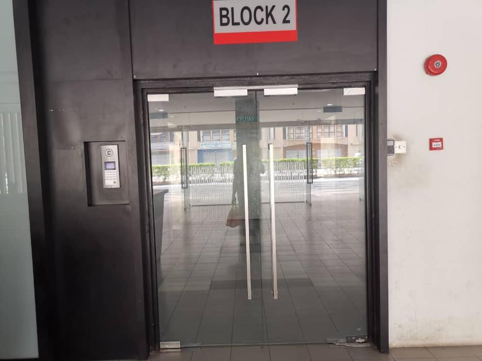 Enarahomes Shah Alam Ngoại thất bức ảnh